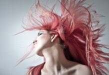 7 τρόποι για να αντιμετωπίσετε και να ξανά φτιάξετε τα κατεστραμμένα σας μαλλιά